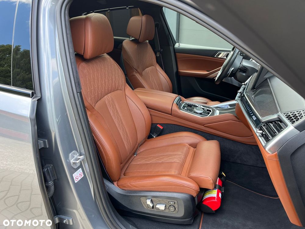 BMW X6M - 36
