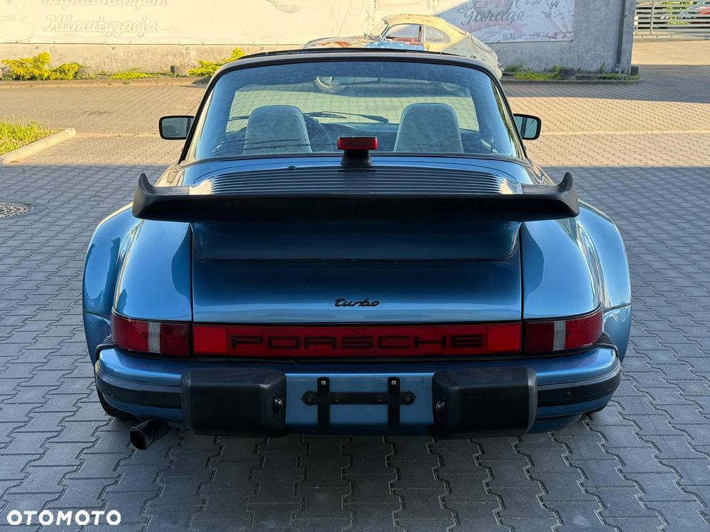 Porsche 911 - 10