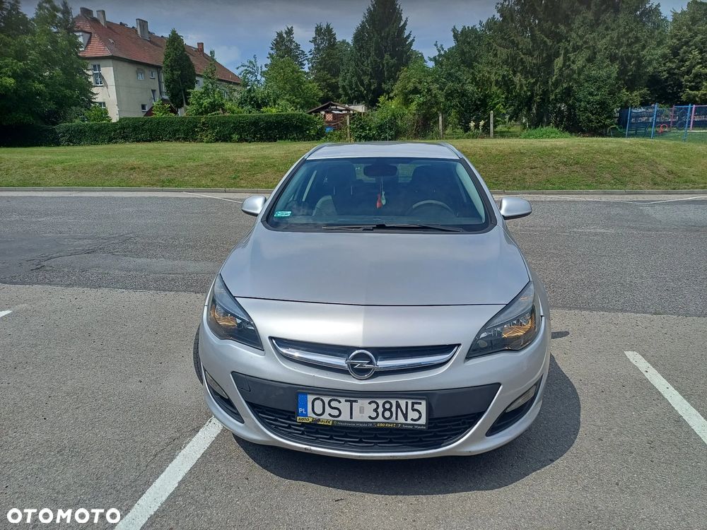 Opel Astra IV 1.6 CDTI Sport - 3
