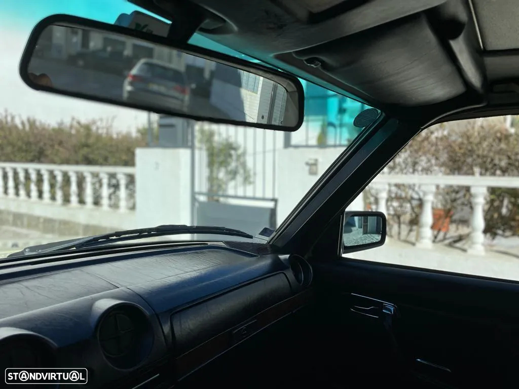 Mercedes-Benz 300 - 19
