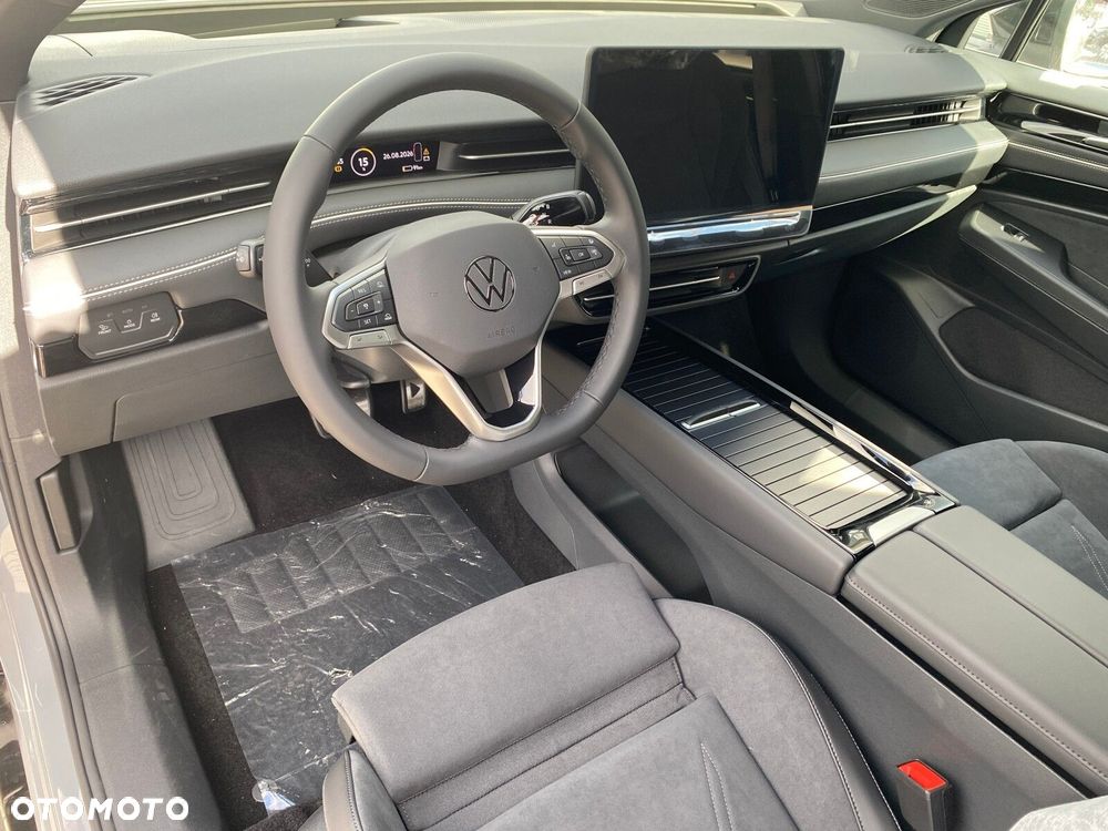 Volkswagen ID.7 77kWh Pro Plus - 10