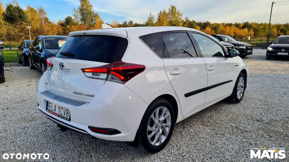 Toyota Auris - 21