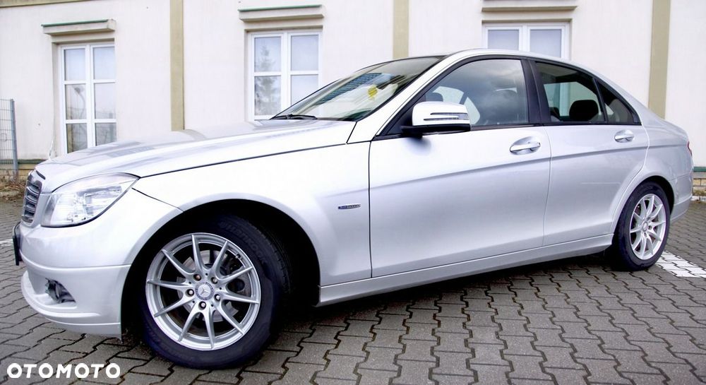 Mercedes-Benz Klasa C - 34