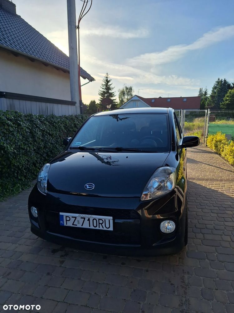Daihatsu Sirion 1.3 - 3