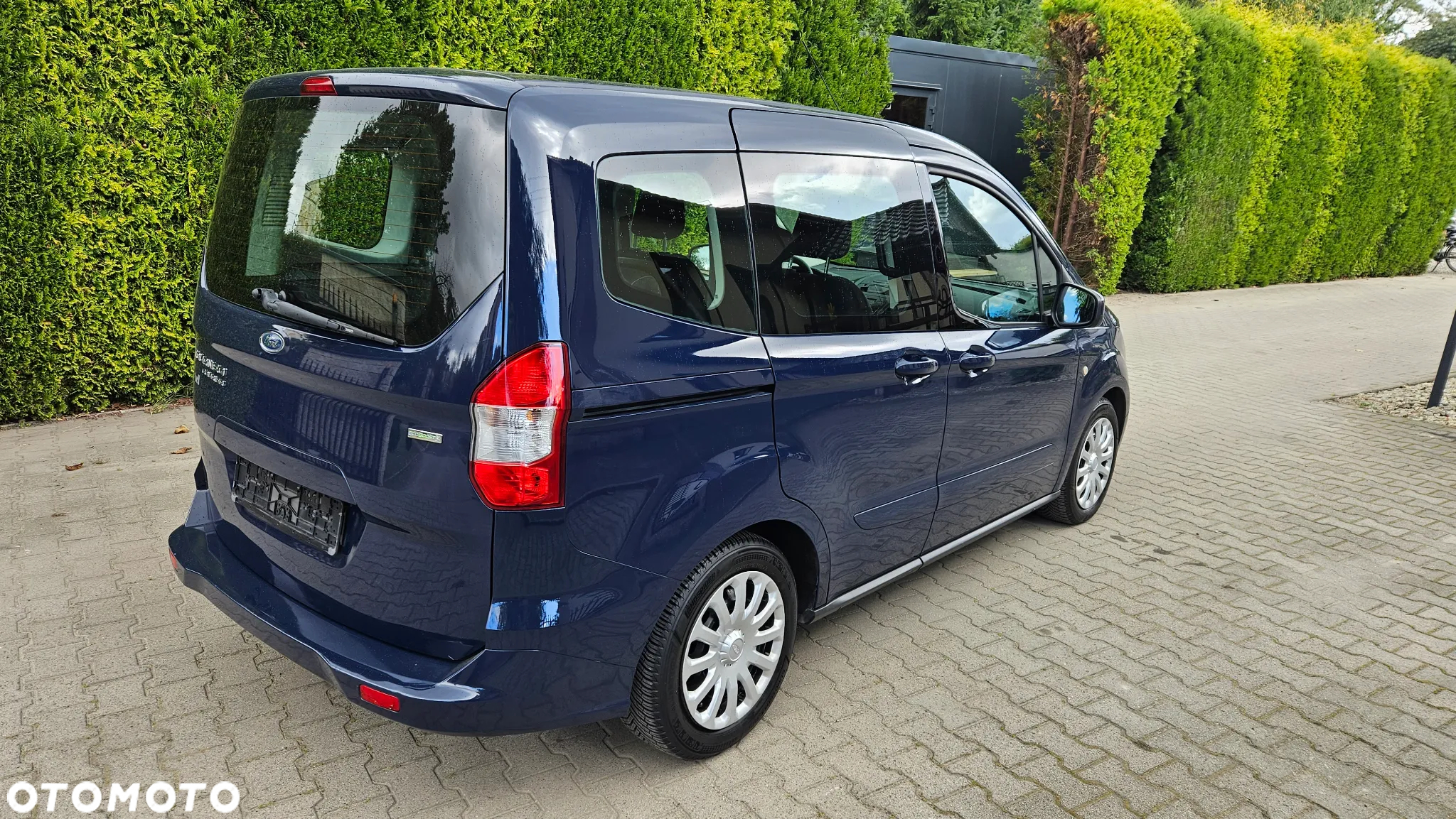 Ford Tourneo Courier 1.0 EcoBoost Trend - 7