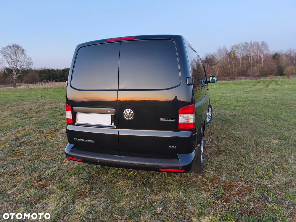 Volkswagen Transporter - 18