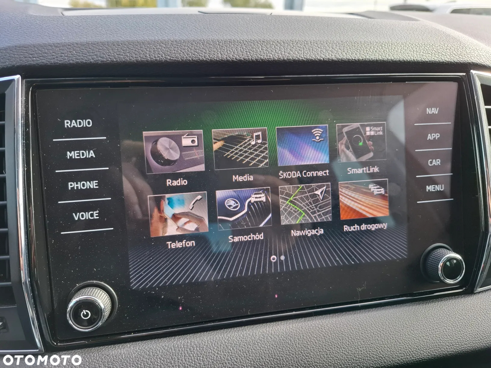 Skoda Karoq 1.5 TSI ACT 4x2 Style DSG - 28