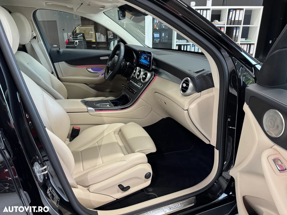 Mercedes-Benz GLC - 11
