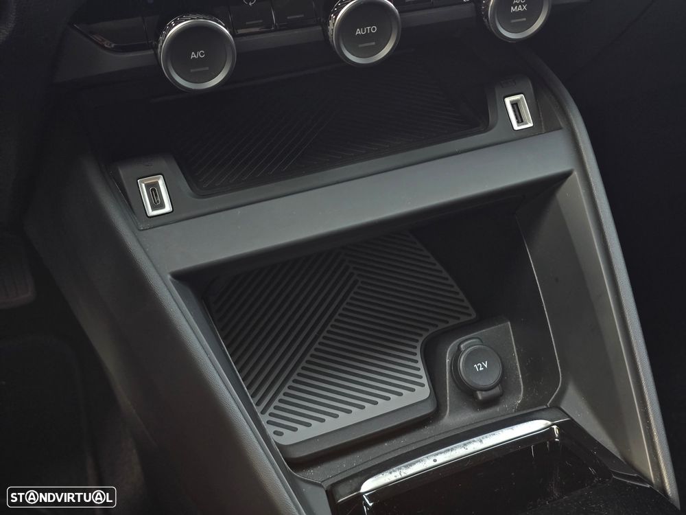 Citroën C4 PureTech 130 Stop&Start EAT8 MAX - 30