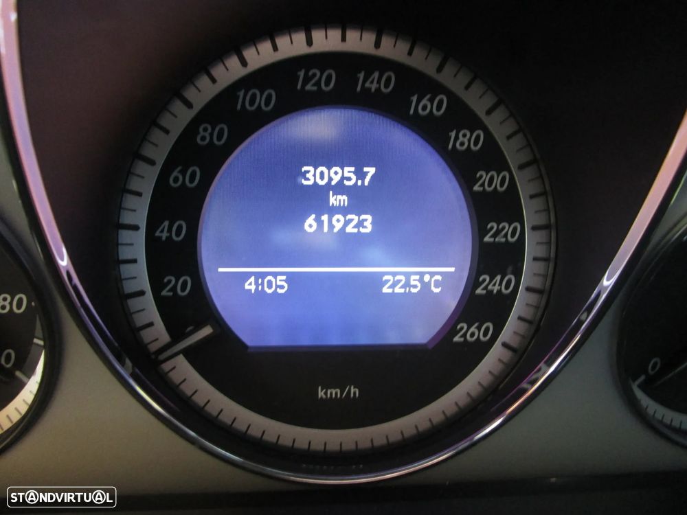 Mercedes-Benz C 250 CDi Avantgarde BlueEfficiency - 16