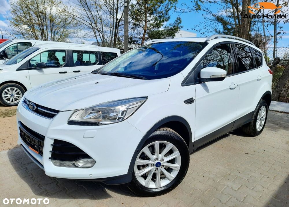 Ford Kuga 1.5 EcoBoost 4x4 Titanium - 4