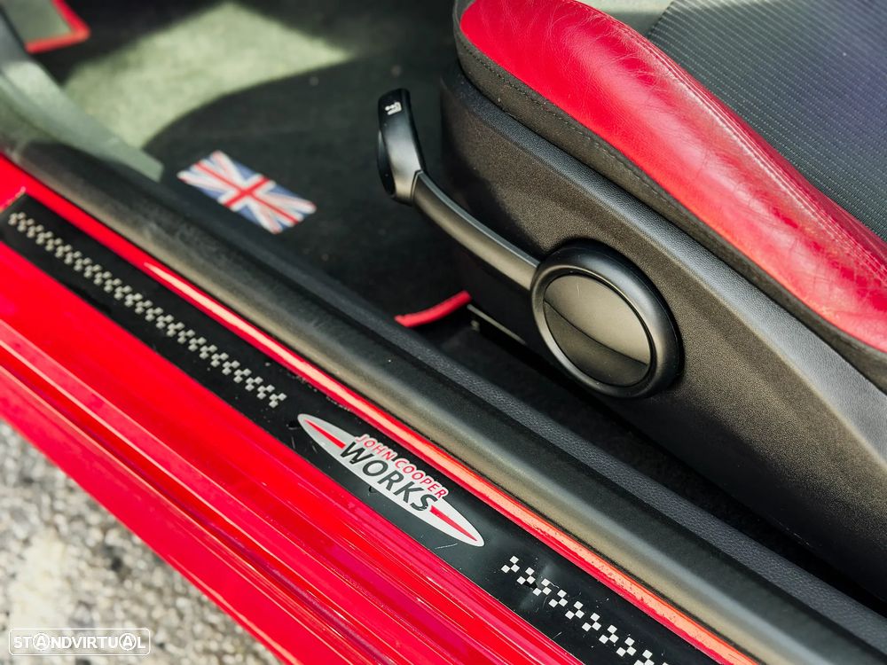 MINI 3 Portas John Cooper Works - 6