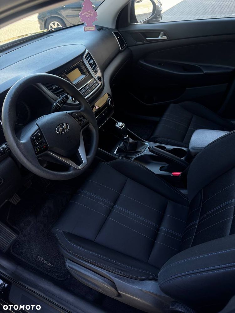 Hyundai Tucson blue 1.6 GDi 2WD Classic - 39