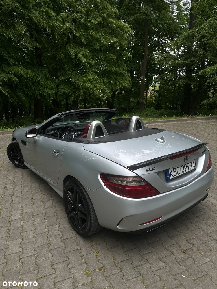 Mercedes-Benz SLK 300 9G-TRONIC - 11