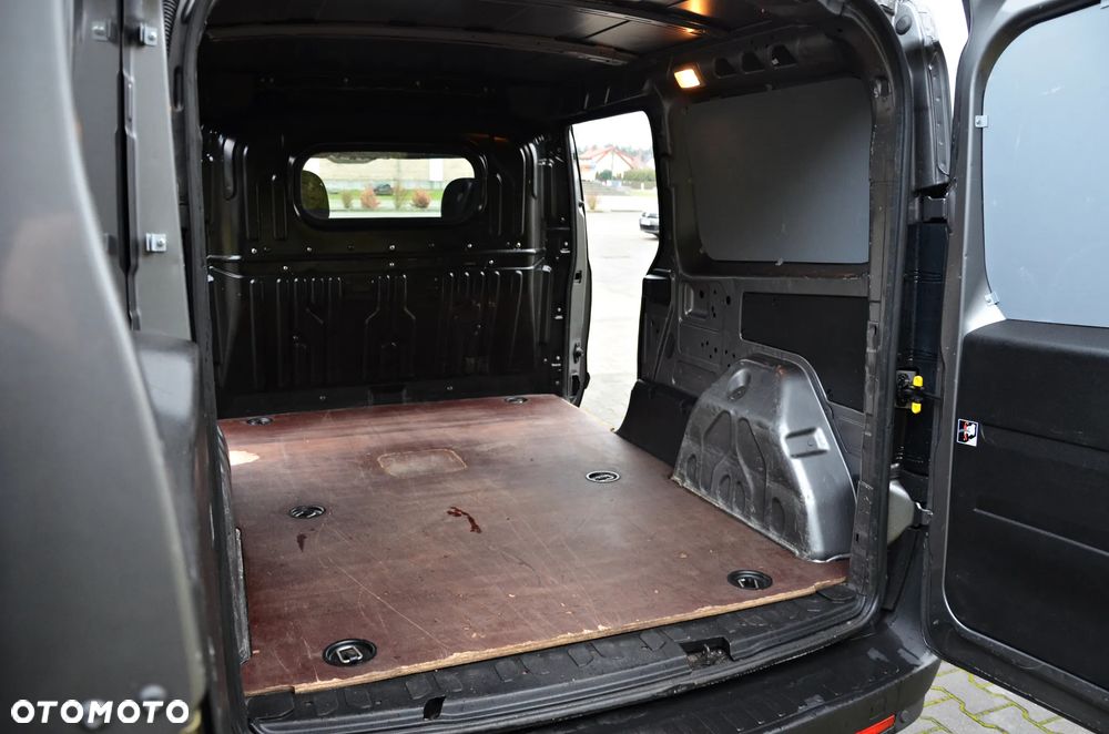 Fiat Doblo - 38