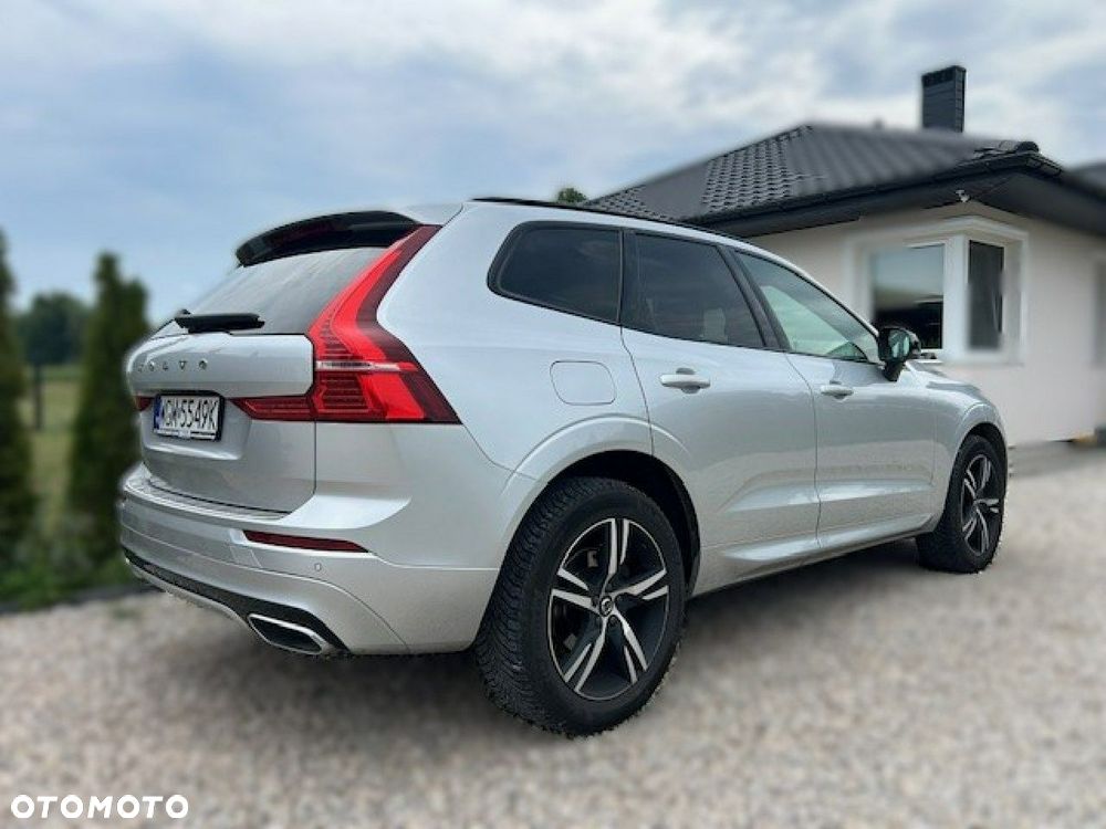 Volvo XC 60 D4 R-Design - 4
