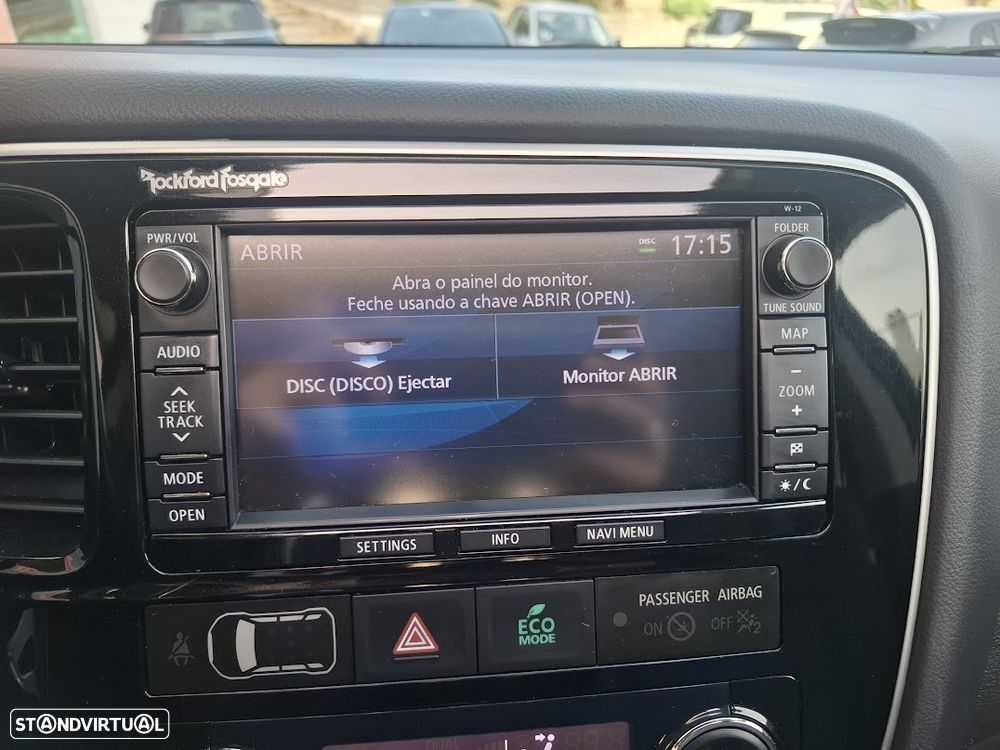 Mitsubishi Outlander - 17