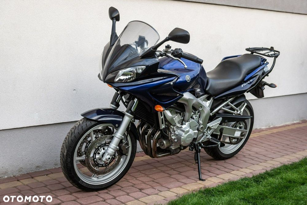 Yamaha FZ - 7