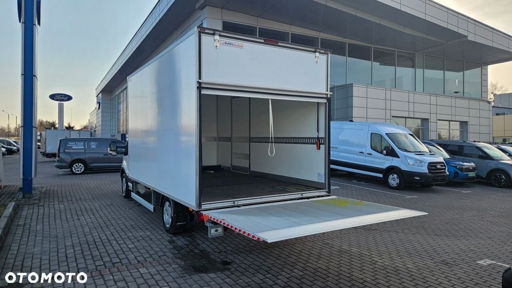 Ford transit - 22