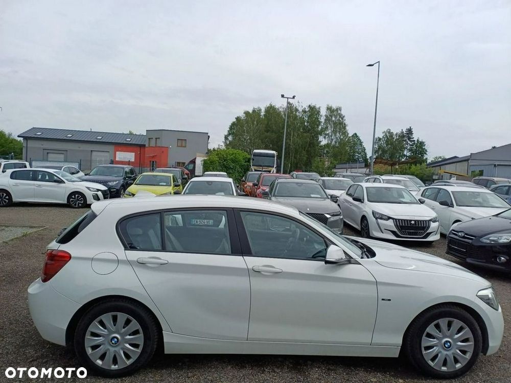 BMW Seria 1 116d EfficientDynamics Edition Sport Line - 8