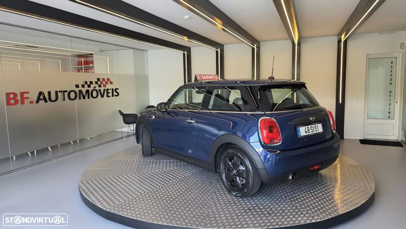 MINI 3 Portas One D - 3