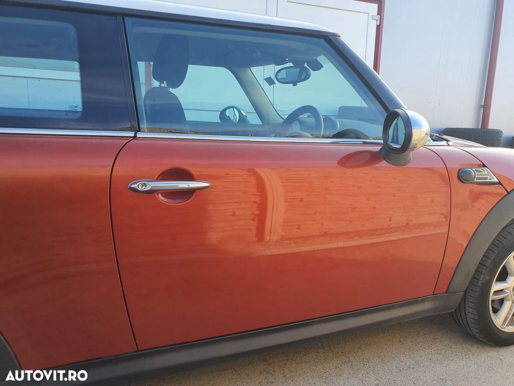OGLINDA MINI COOPER R56 D. - 1