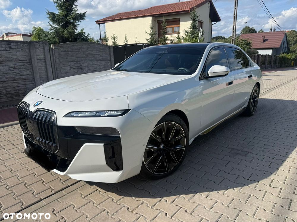 BMW Seria 7 - 1