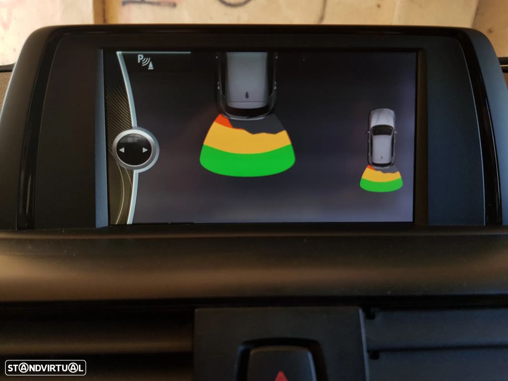 BMW 118 d xDrive Line Sport - 8