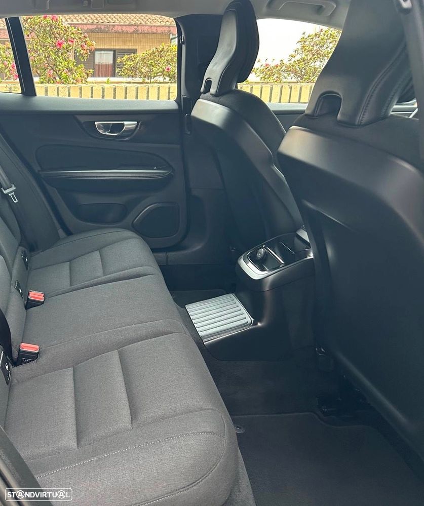Volvo V60 2.0 T6 AWD TE Inscription Expression - 21