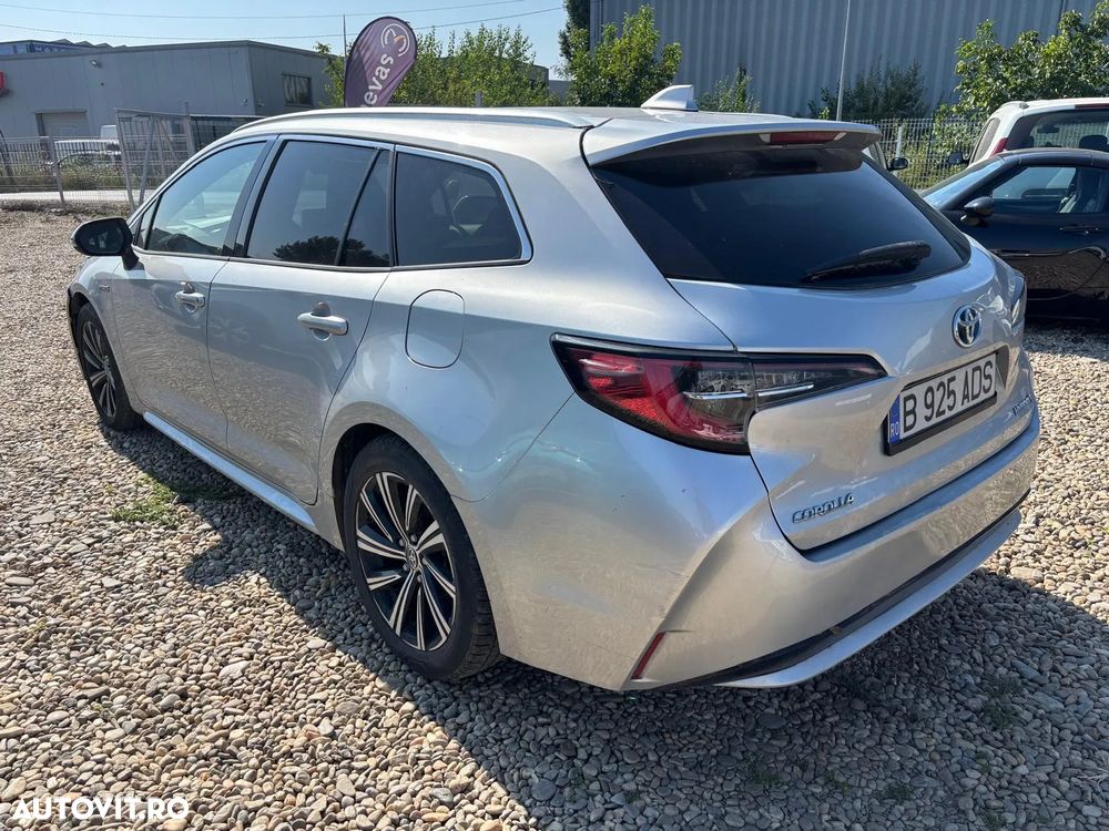 Toyota Corolla - 6