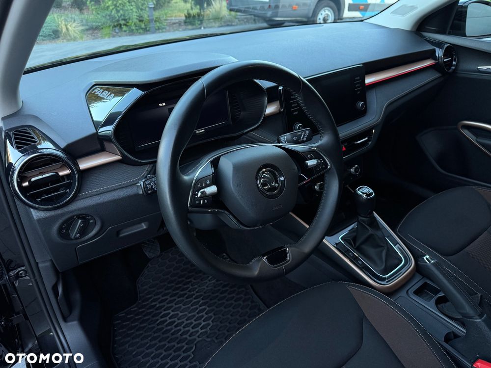 Skoda Fabia 1.0 TSI Style - 10