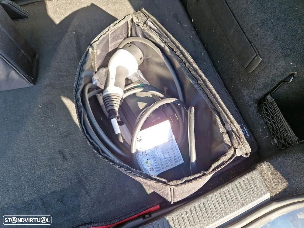 Mercedes-Benz B 250 e Progressive - 8