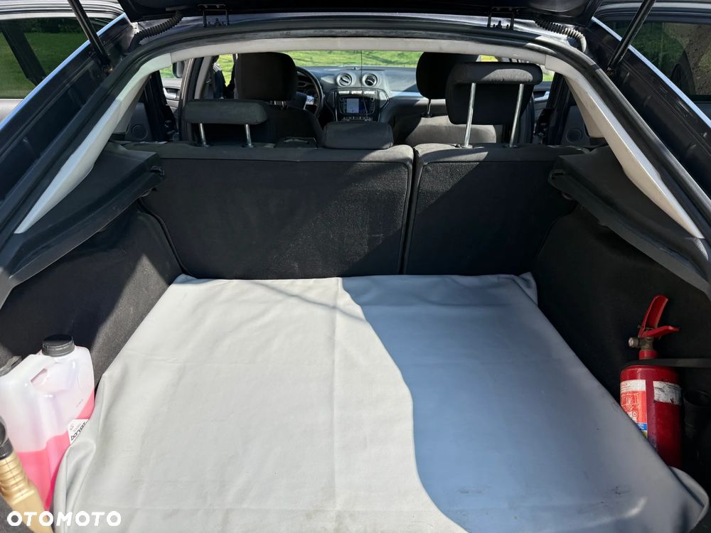 Ford Mondeo 1.8 TDCi Ghia X - 29