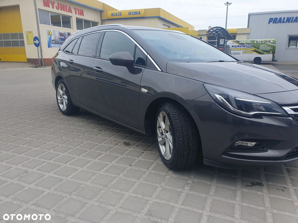 Opel Astra 1.4 Turbo Start/Stop Automatik Innovation - 2