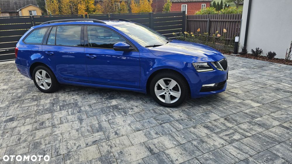 Skoda Octavia 1.6 TDI Ambition DSG - 3