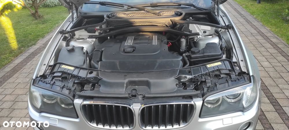 BMW X3 2.0d - 12