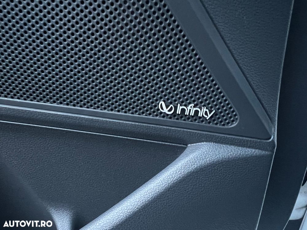 Hyundai IONIQ 1.6 GDI Premium - 30