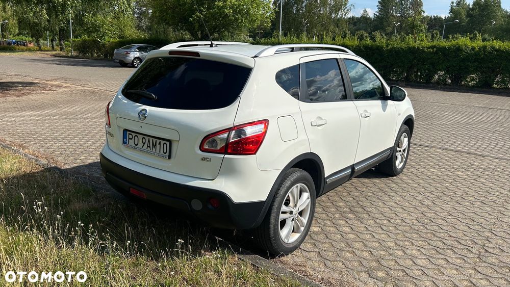 Nissan Qashqai 1.6 DCi 4x4 Tekna - 15