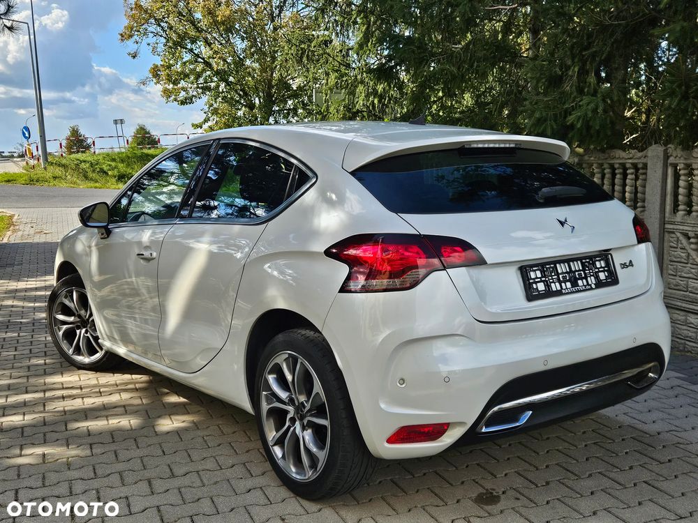 Citroën DS4 Cross 1.6 BlueHDi Be Chic S&S EAT6 - 12