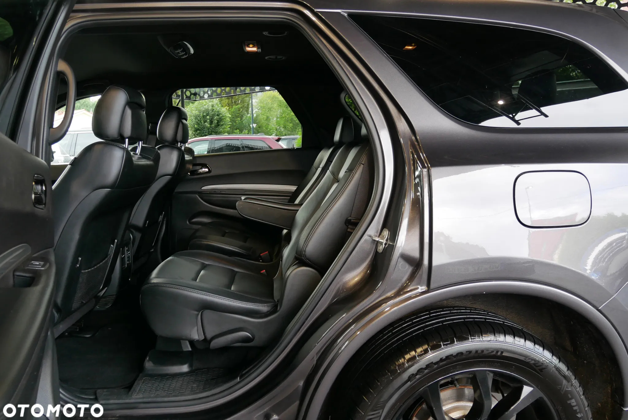 Dodge Durango - 10