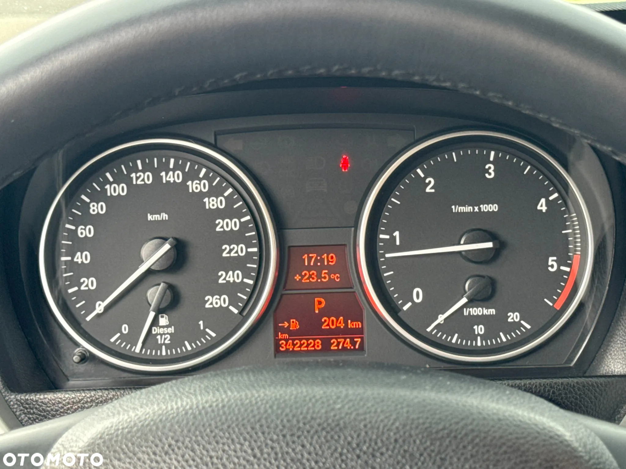 BMW Seria 3 318d DPF Touring - 19