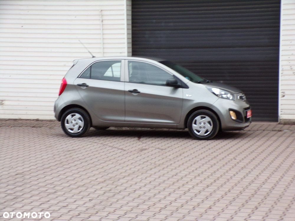 Kia Picanto - 13