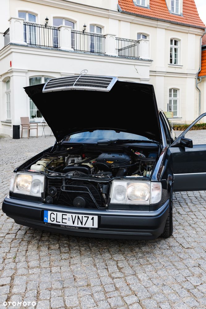Mercedes-Benz W124 (1984-1993) - 11