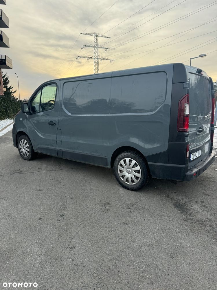 Nissan NV300 - 5