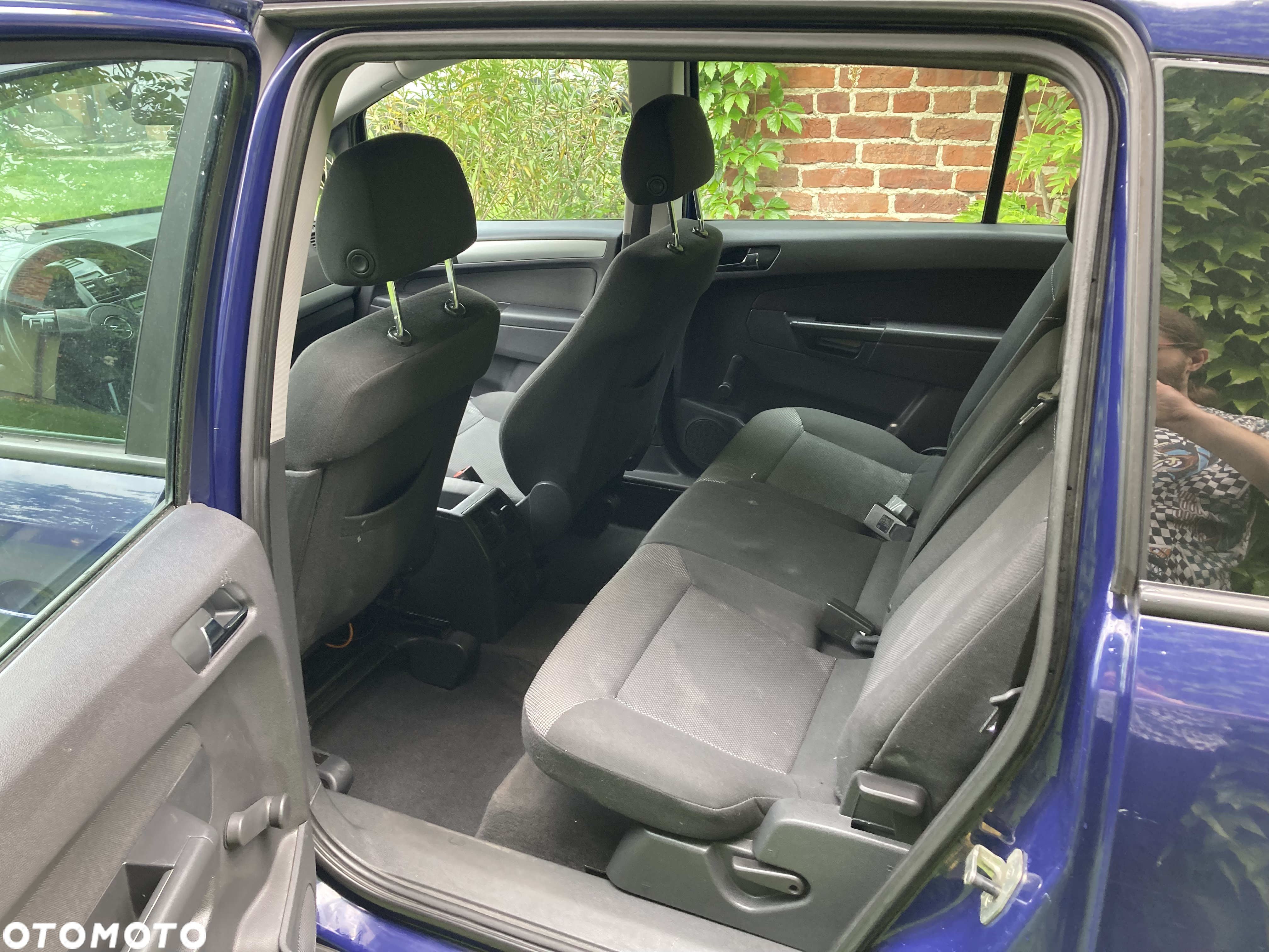 Opel Zafira 1.6 - 12
