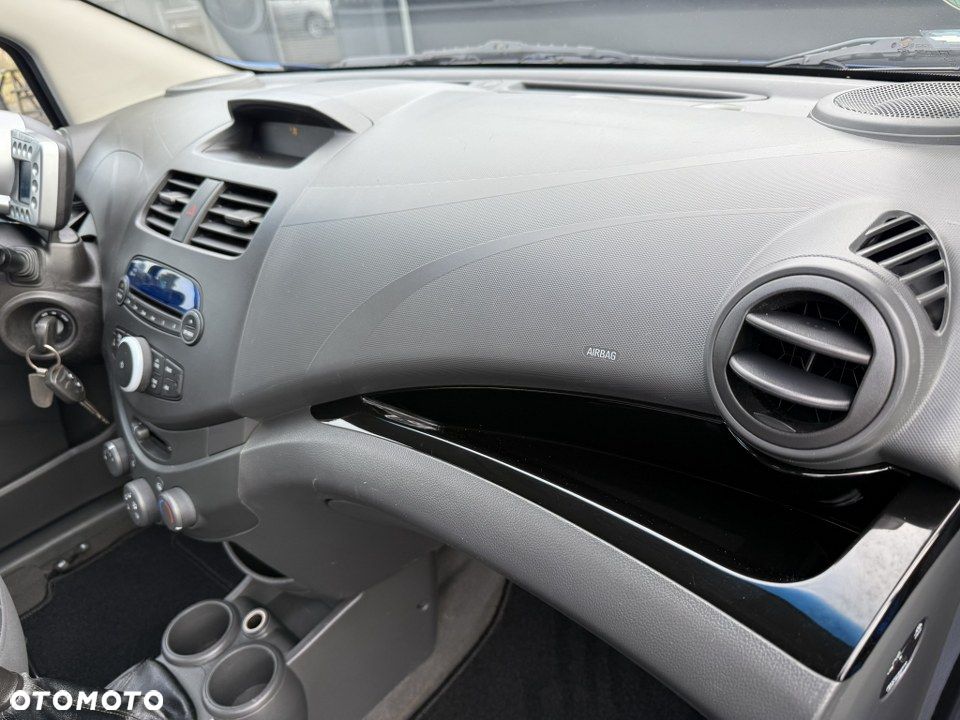 Chevrolet Spark 1.2 LT+ - 31