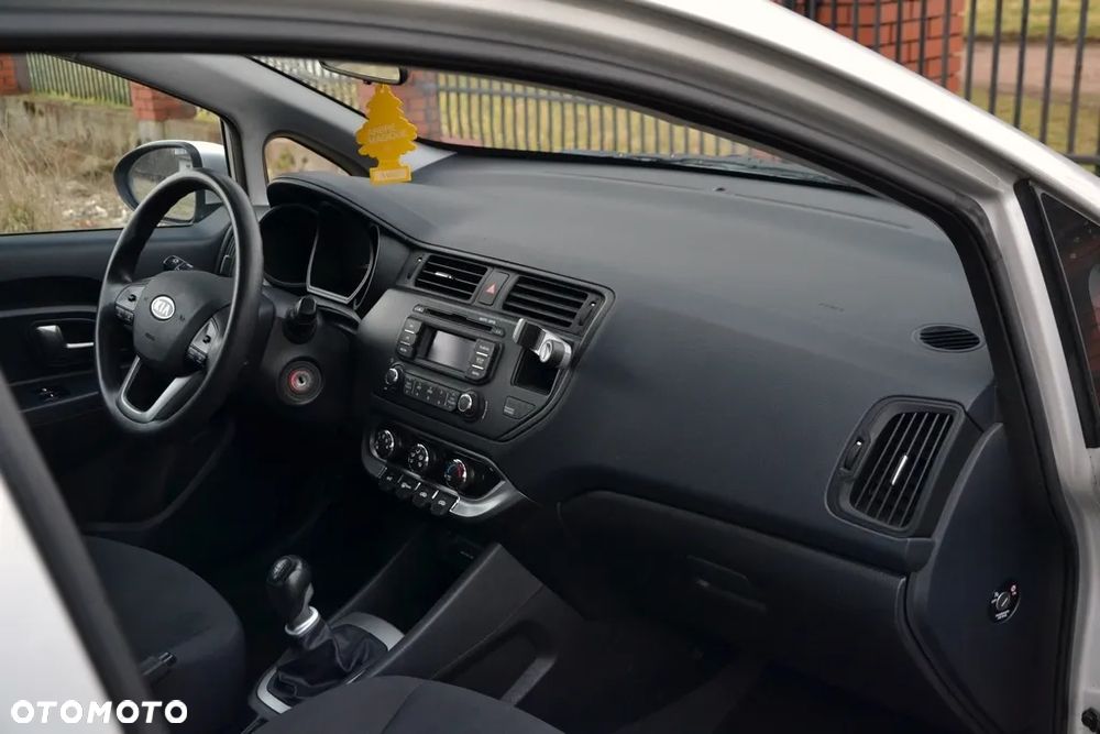 Kia Rio 1.4 Spirit - 17