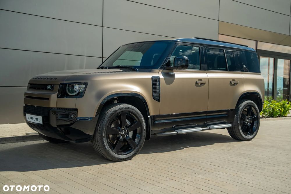 Land Rover Defender 3.0 D300 mHEV X-Dynamic HSE - 10