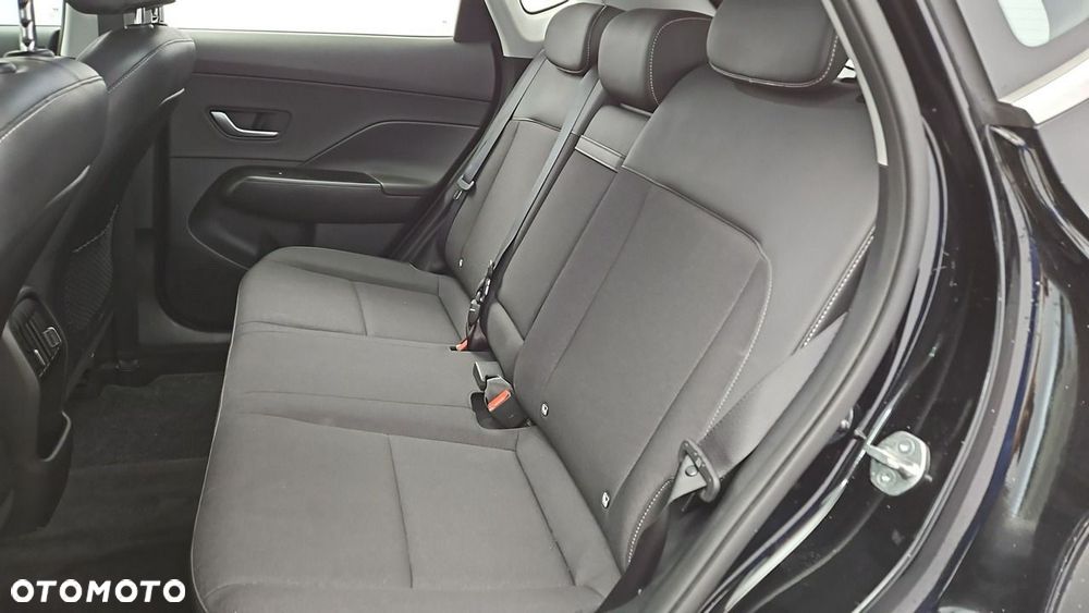 Hyundai Kona - 23