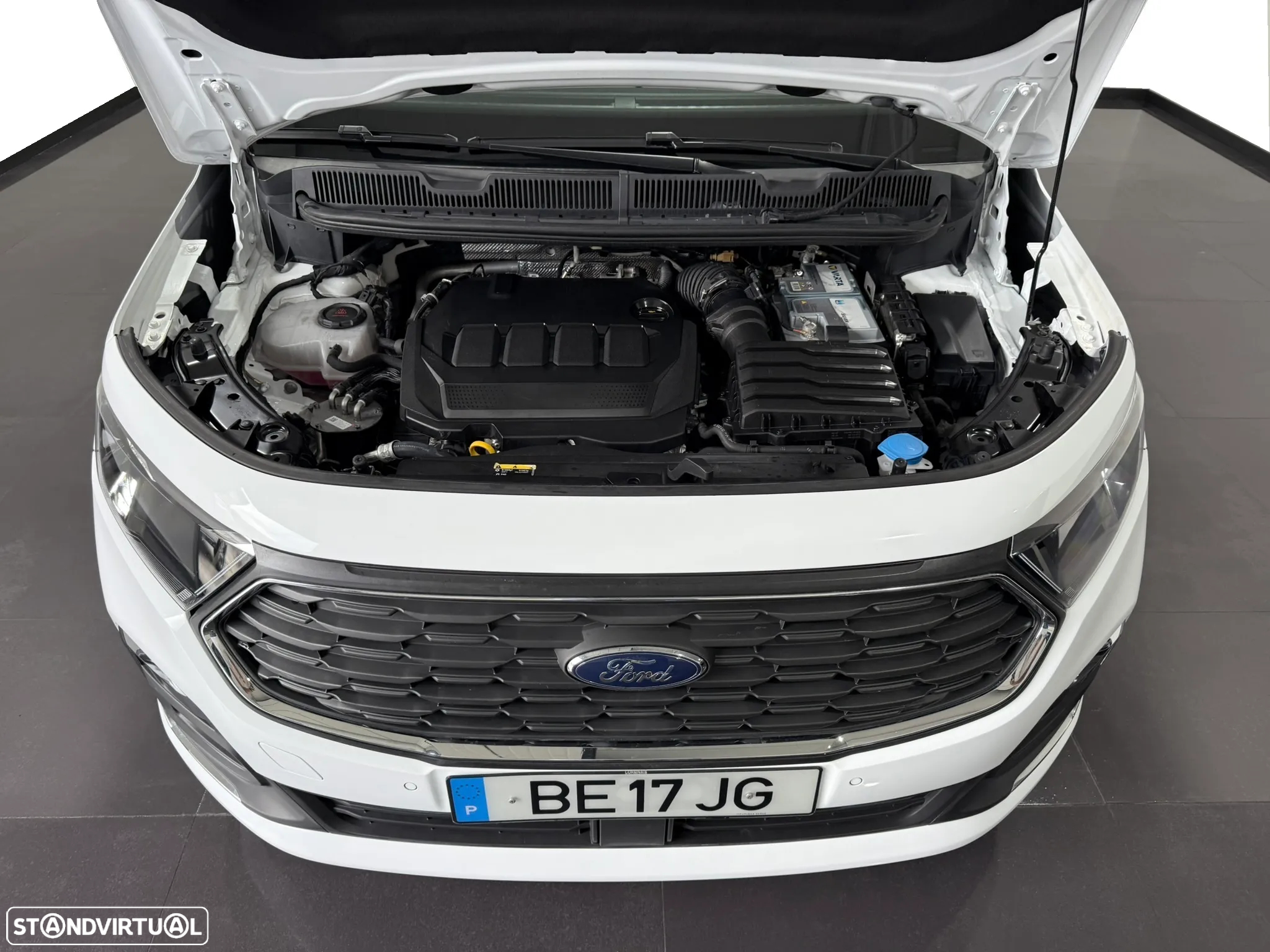Ford Tourneo Connect 2.0 TDCi Titanium - 54